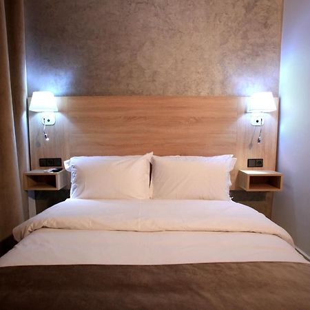 Hotel Ichbilia فندق اشبيلية Marrakesh Bagian luar foto