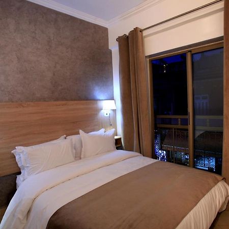 Hotel Ichbilia فندق اشبيلية Marrakesh Bagian luar foto