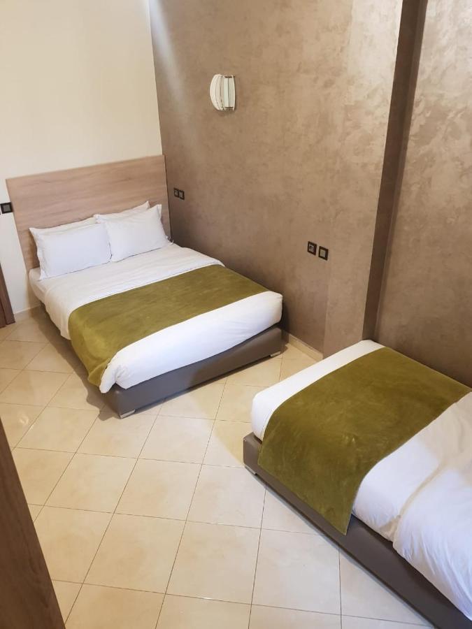 Hotel Ichbilia فندق اشبيلية Marrakesh Bagian luar foto