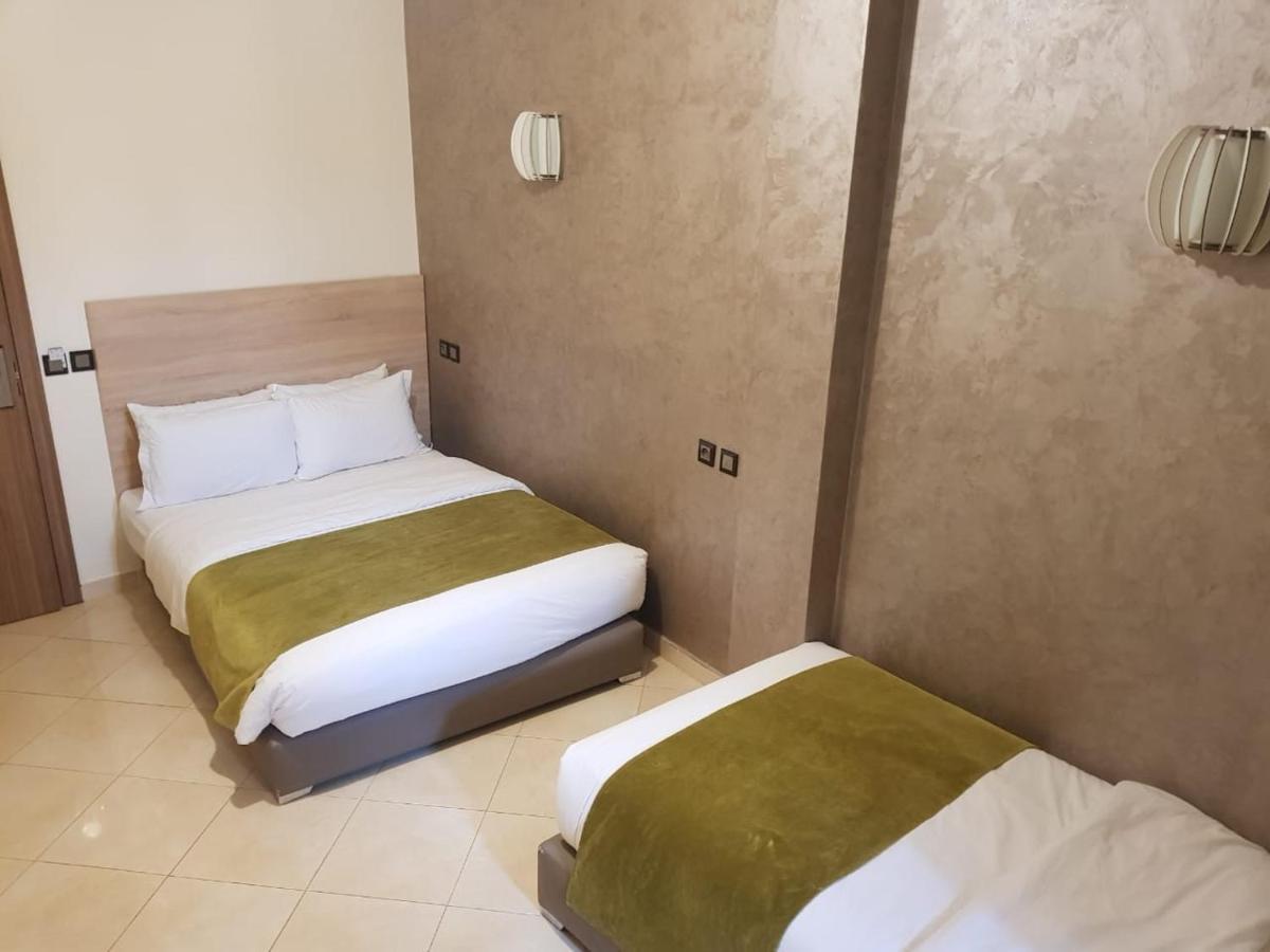 Hotel Ichbilia فندق اشبيلية Marrakesh Bagian luar foto