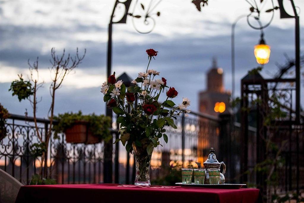Hotel Ichbilia فندق اشبيلية Marrakesh Bagian luar foto