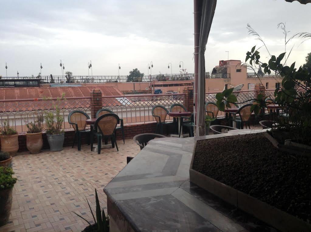 Hotel Ichbilia فندق اشبيلية Marrakesh Bagian luar foto